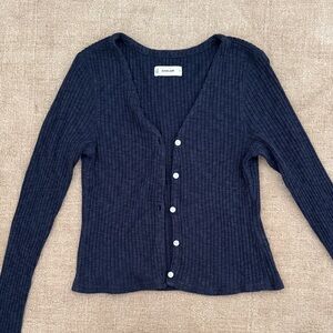 Everlane the Cozy Rib Cardigan in Navy
